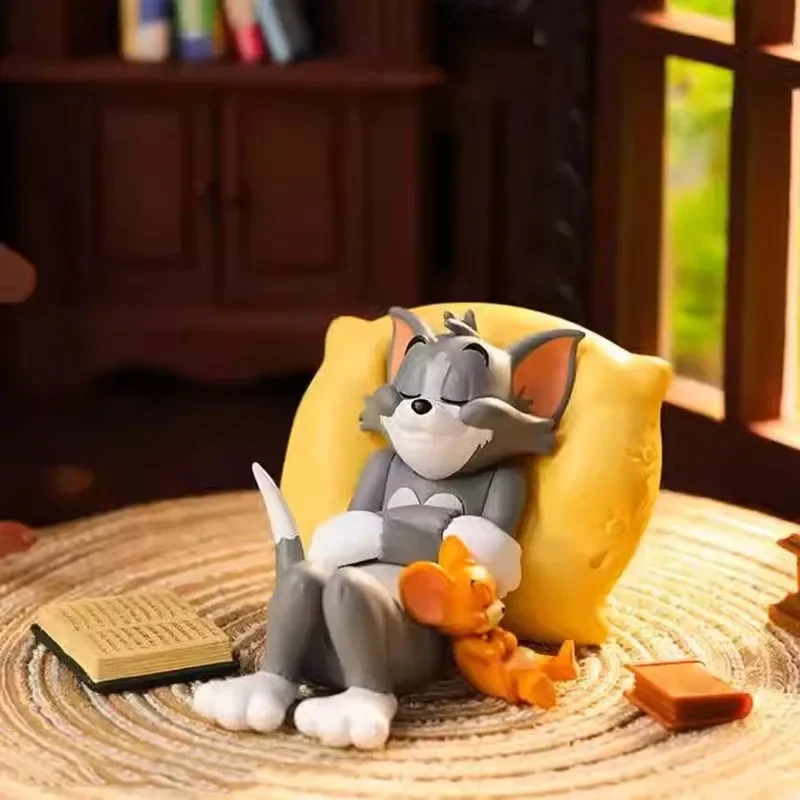 Urocza mini figurka Tom i Jerr – Interior Design Office recenzja i cena